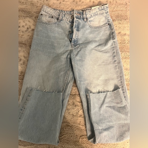 Zara Button Down Jeans - Picture 1 of 3